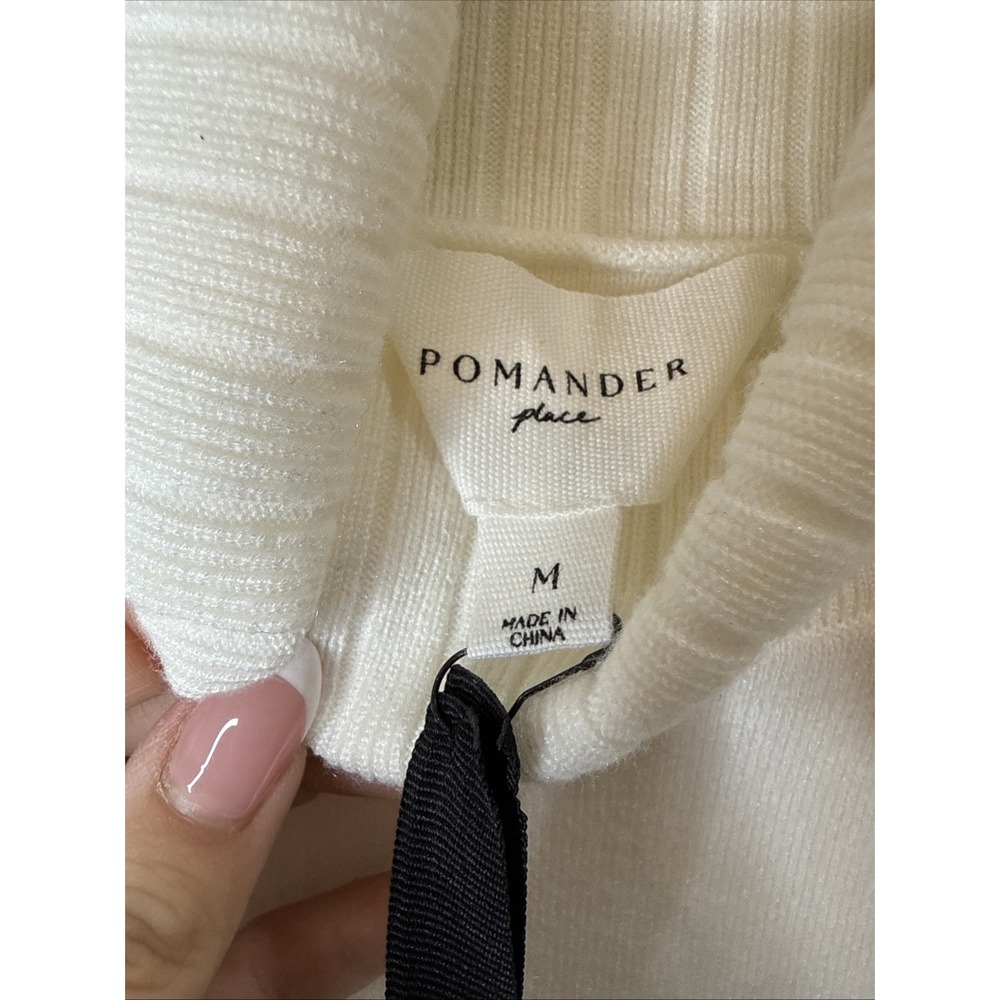 NEW Pomander Place Tuckernuck‎ Mini Sweater Dress M White Vivianne Turtleneck - Picture 4 of 8